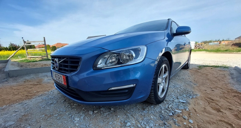 Volvo V60 cena 42900 przebieg: 163200, rok produkcji 2016 z Grodków małe 742